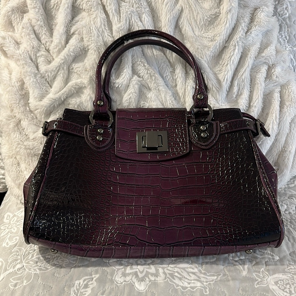 Like new David Jones  purple handbag faux crocodile